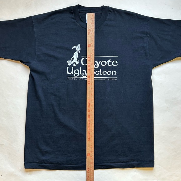 Coyote Ugly NYC bar souvenir T-shirt, excellent used condition - Picture 8 of 9